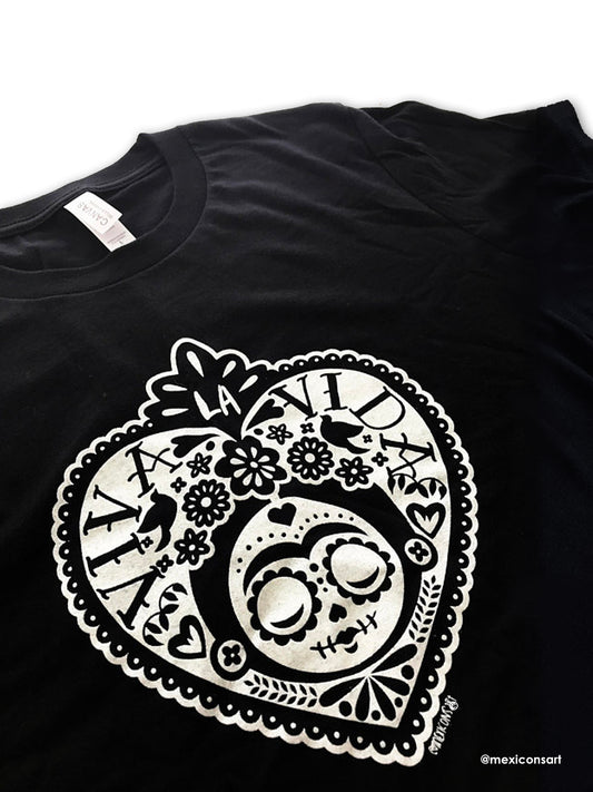 MexiconsArt Glow in the Drak Catrina Tshirt